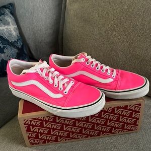 Vans 7 mens/8.5 womens